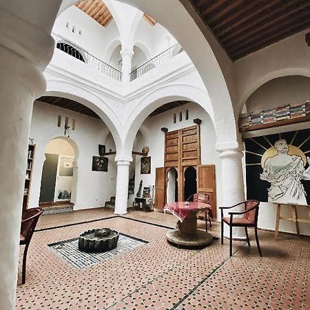 Youth Hostel Tarbiaat 44 เทโทอัน ภายนอก รูปภาพ
